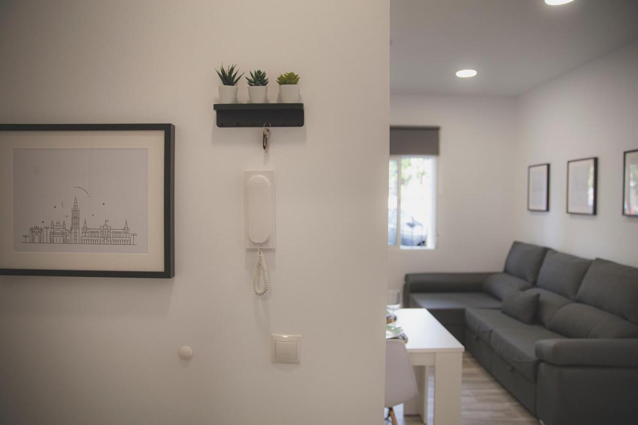 Acogedor Apartamento En Triana Seville Luaran gambar