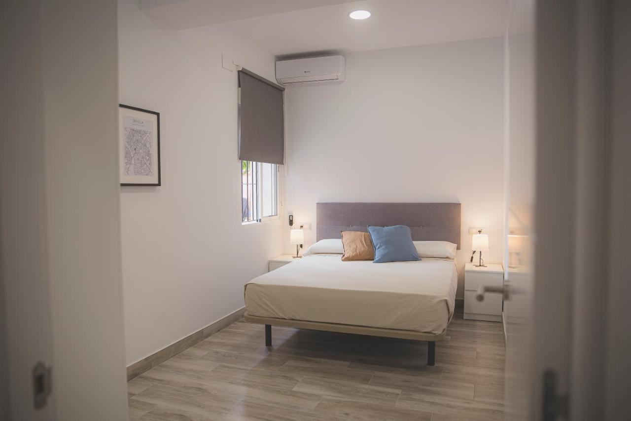 Acogedor Apartamento En Triana Seville Luaran gambar