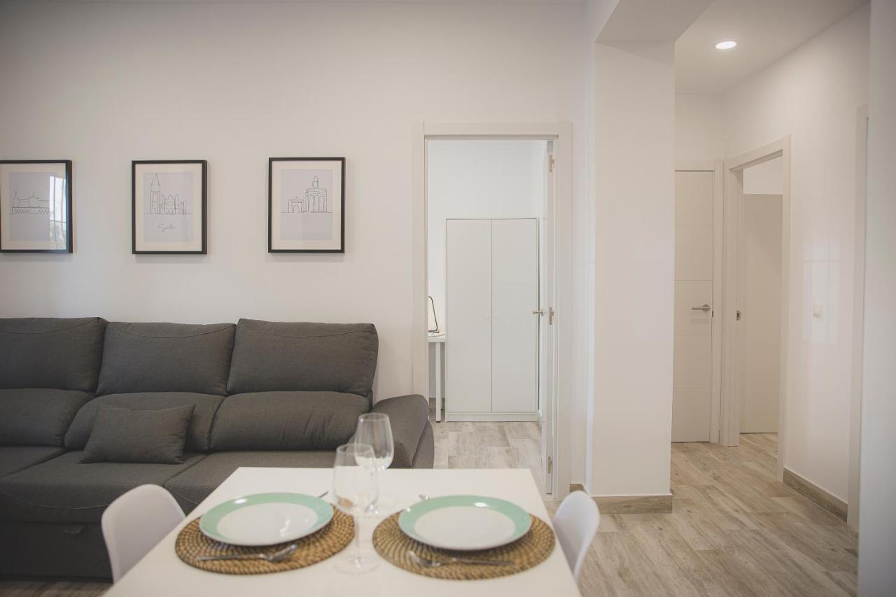 Acogedor Apartamento En Triana Seville Luaran gambar